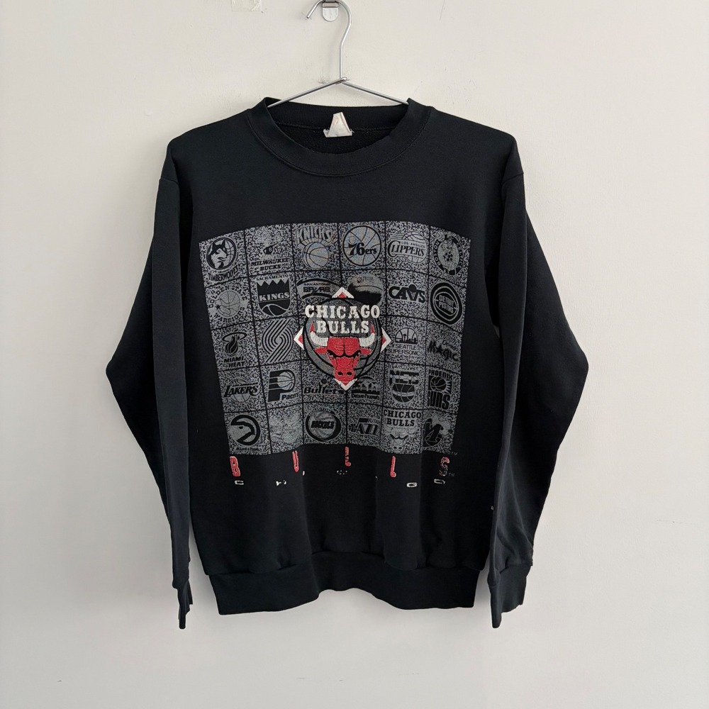Vintage NBA Chicago Bulls All Team Logo Sweatshirt Black Large